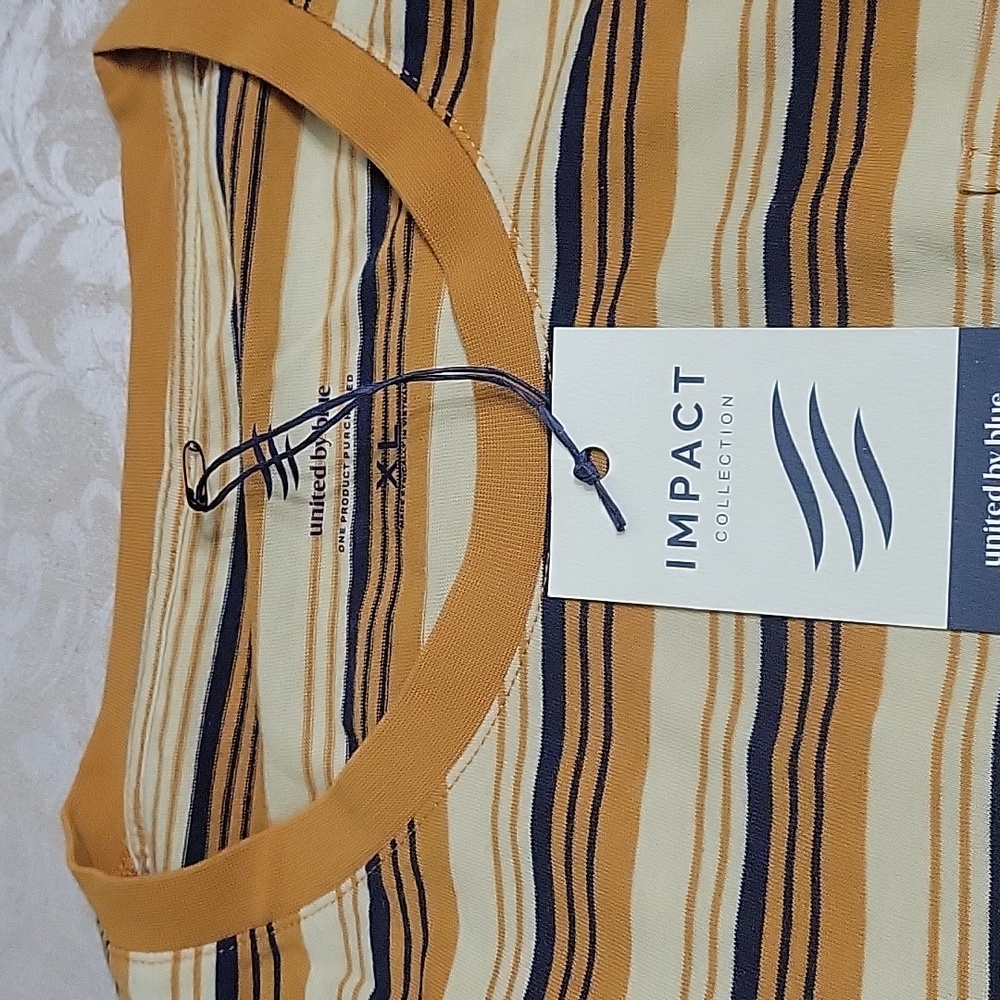 IMPACT MEN COLLECTION NWT XL SHIRT